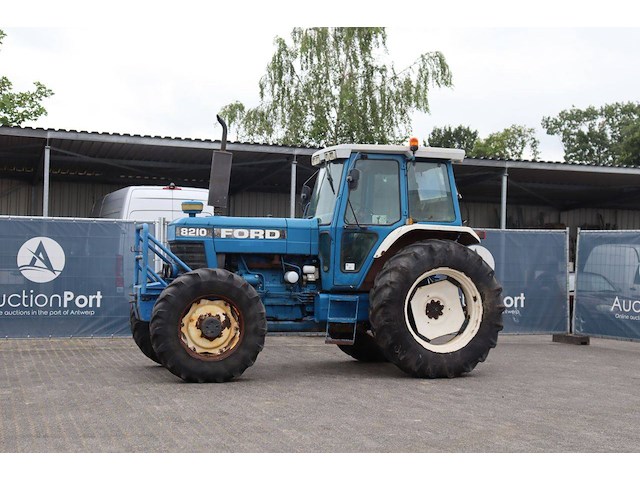Tractor ford 8210-dt-f0c diesel 115pk - afbeelding 1 van  1
