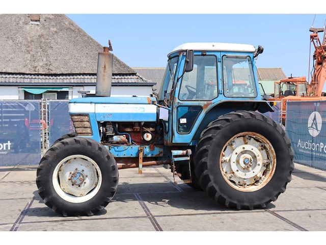 Tractor ford tw-10 diesel 125pk 1980 (marge) - afbeelding 1 van  1