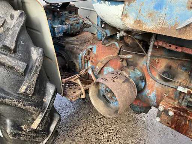 Tractor fordson major (1956) - afbeelding 2 van  22