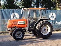 Tractor hinomoto nx320 diesel 32pk - afbeelding 1 van  1