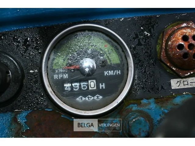 Tractor iseki - afbeelding 3 van  12