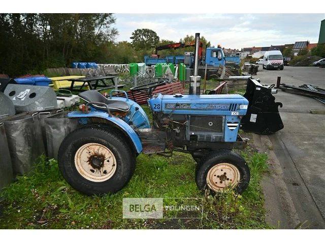 Tractor iseki - afbeelding 5 van  12