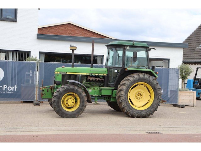 Tractor john deere 3350a diesel 1986 - afbeelding 1 van  1