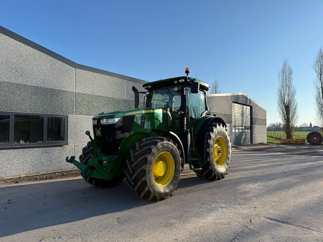 Tractor john deere 7230r diesel 2013 - afbeelding 1 van  1