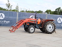Tractor kubota l3202dt diesel met voorlader - afbeelding 1 van  1