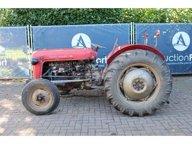 Tractor massey ferguson 35 diesel - afbeelding 1 van  1