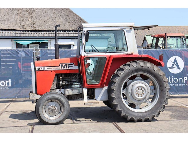 Tractor massey ferguson 575 diesel 75pk - afbeelding 1 van  1