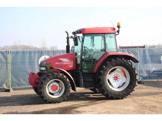 Tractor mc cormick cx95 diesel 2005 - afbeelding 1 van  1