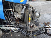Tractor new holland boomer - afbeelding 9 van  20