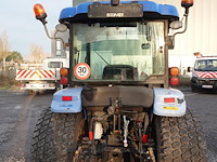 Tractor new holland boomer - afbeelding 15 van  20