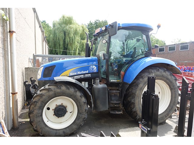 Tractor new holland + ploeg vv rol - afbeelding 18 van  22