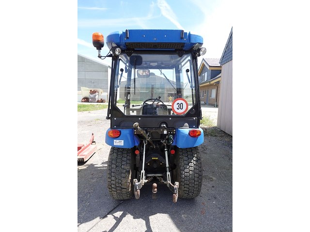 Tractor new holland - afbeelding 13 van  19