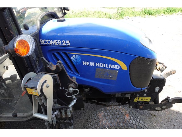 Tractor new holland - afbeelding 18 van  19