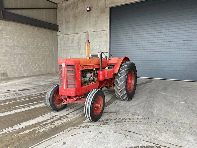 Tractor oldtimer volvo bm470 diesel - afbeelding 1 van  1