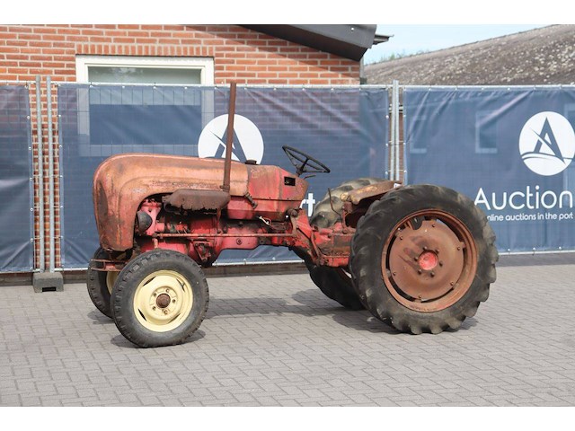 Tractor porsche-diesel standard star 238 diesel - afbeelding 1 van  1