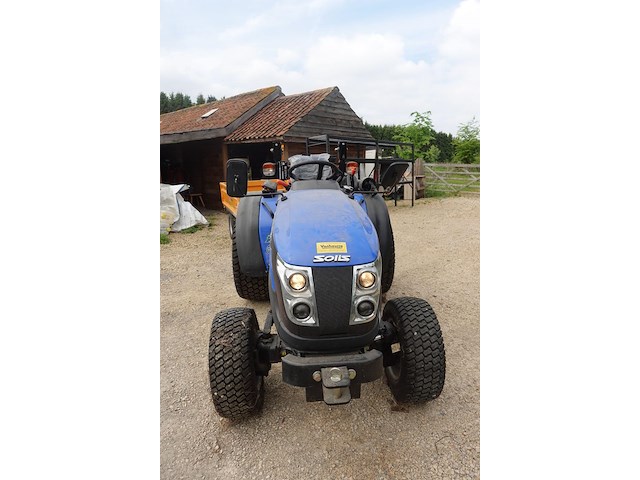 Tractor solis - afbeelding 2 van  12