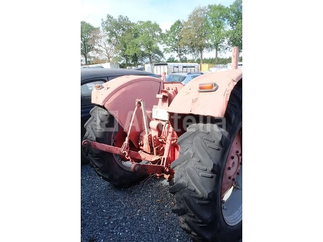 Tractor - afbeelding 2 van  20