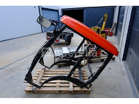 Tractorcabine - afbeelding 3 van  9