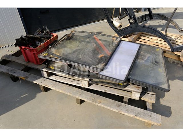 Tractorcabine - afbeelding 8 van  9
