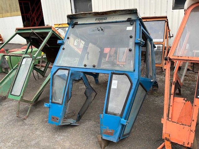 Tractorcabine - afbeelding 1 van  4