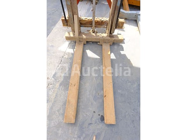 Tractorliftmast - afbeelding 1 van  6