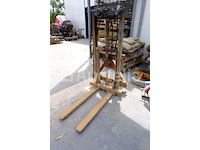 Tractorliftmast - afbeelding 2 van  6