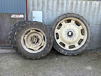 Tractorwielen (4x) - afbeelding 1 van  4