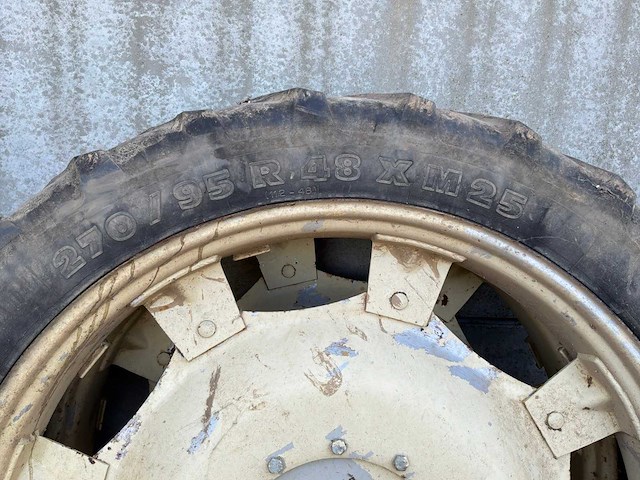 Tractorwielen (4x) - afbeelding 3 van  4