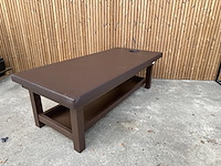Traditionele massagetafel