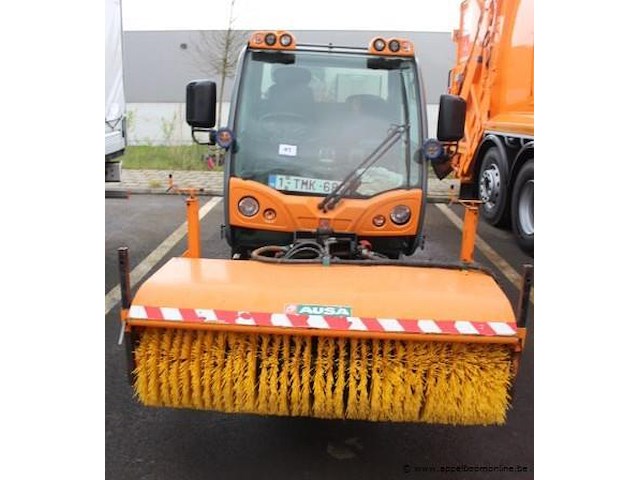 Trage vrachtwagen/veegmachine ausa b200h, datum 1ste inschrijving 13/12/2017, chassisnummer ua1m487h048778839, vv toebehoren - afbeelding 3 van  10