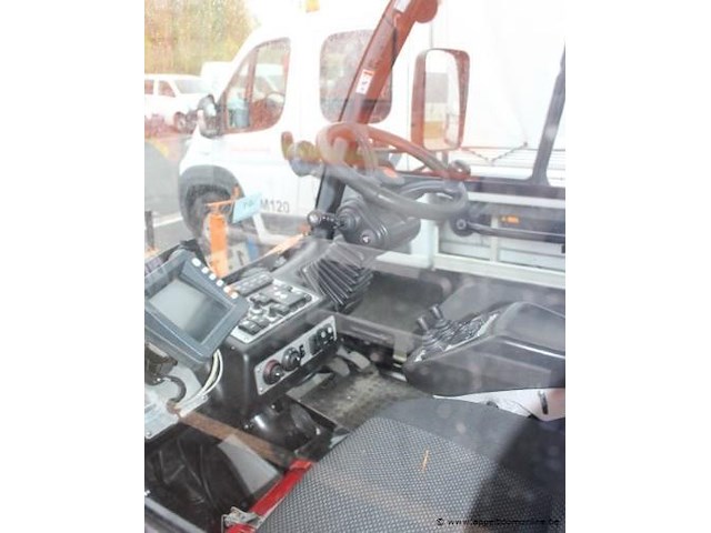 Trage vrachtwagen/veegmachine ausa b200h, datum 1ste inschrijving 13/12/2017, chassisnummer ua1m487h048778839, vv toebehoren - afbeelding 9 van  10