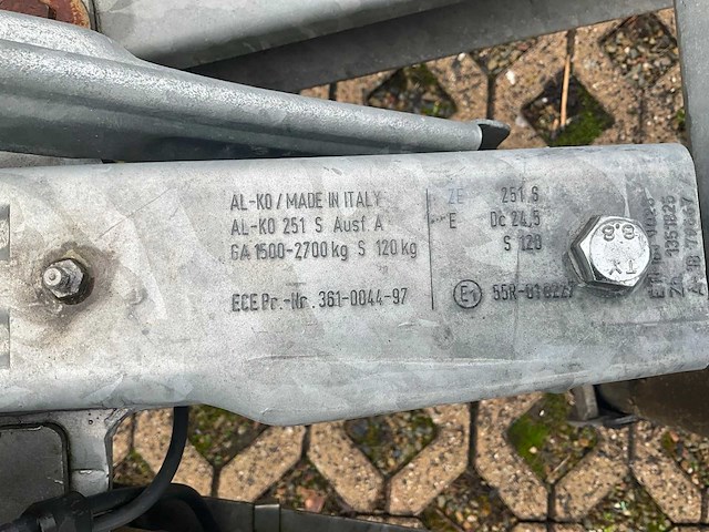 Trailer - afbeelding 11 van  24