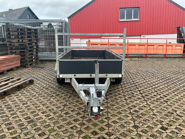 Trailer - afbeelding 23 van  24