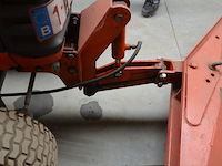 Traktor kubota b2410 met sneeuwschuif en meststofstrooier (niet getest) - afbeelding 3 van  29