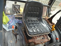 Traktor kubota b2410 met sneeuwschuif en meststofstrooier (niet getest) - afbeelding 8 van  29