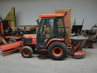Traktor kubota b2410 met sneeuwschuif en meststofstrooier (niet getest) - afbeelding 16 van  29