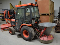 Traktor kubota b2410 met sneeuwschuif en meststofstrooier (niet getest) - afbeelding 17 van  29
