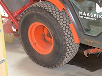 Traktor kubota b2410 met sneeuwschuif en meststofstrooier (niet getest) - afbeelding 22 van  29