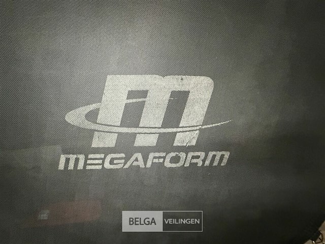 Trampoline megaform - afbeelding 2 van  2