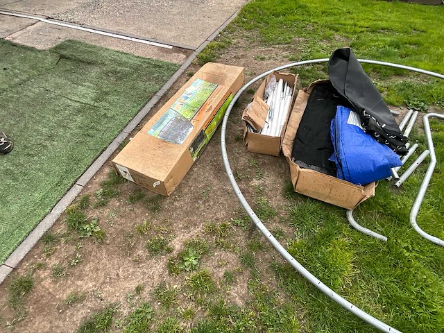 Trampoline - afbeelding 4 van  4