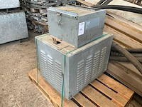 Transformator 400v-230v - afbeelding 1 van  3