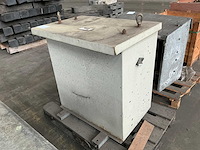 Transformator - afbeelding 1 van  4