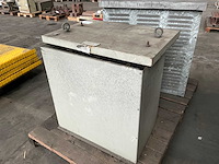 Transformator - afbeelding 1 van  2