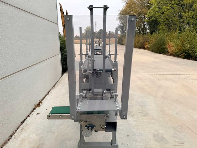 Transnorm complete koekjes transport-en verpakkingslijn - afbeelding 52 van  75