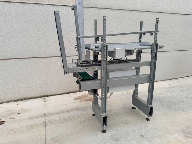 Transnorm complete koekjes transport-en verpakkingslijn - afbeelding 54 van  75