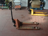 Transpallet bt lifter rood