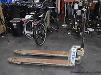 Transpallet cap 2000kg - afbeelding 1 van  2