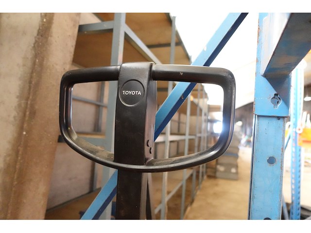 Transpallet (na te zien) en onderdelen - afbeelding 3 van  8