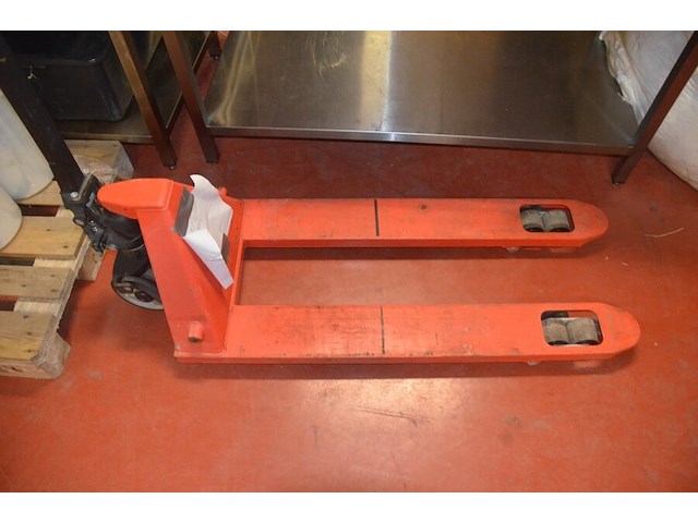 Transpallet rood - afbeelding 3 van  5