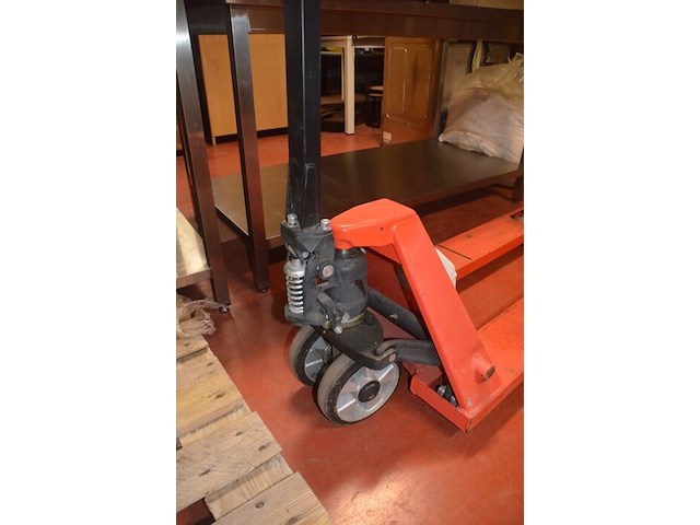 Transpallet rood - afbeelding 4 van  5